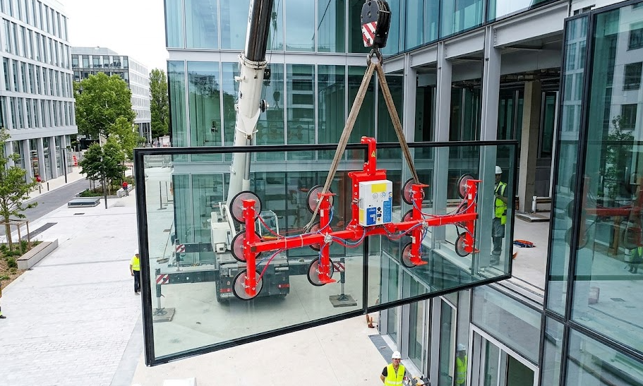 Palonnier à ventouses WIRTH GMBH KS-B utilisé pour la pose de vitrage