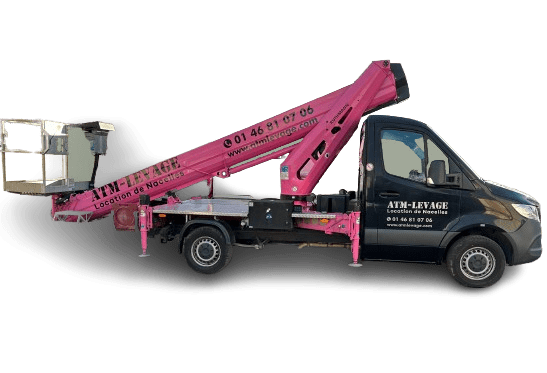 Camion nacelle STEIGER TB 220.2 en intervention sur façade en Île-de-France